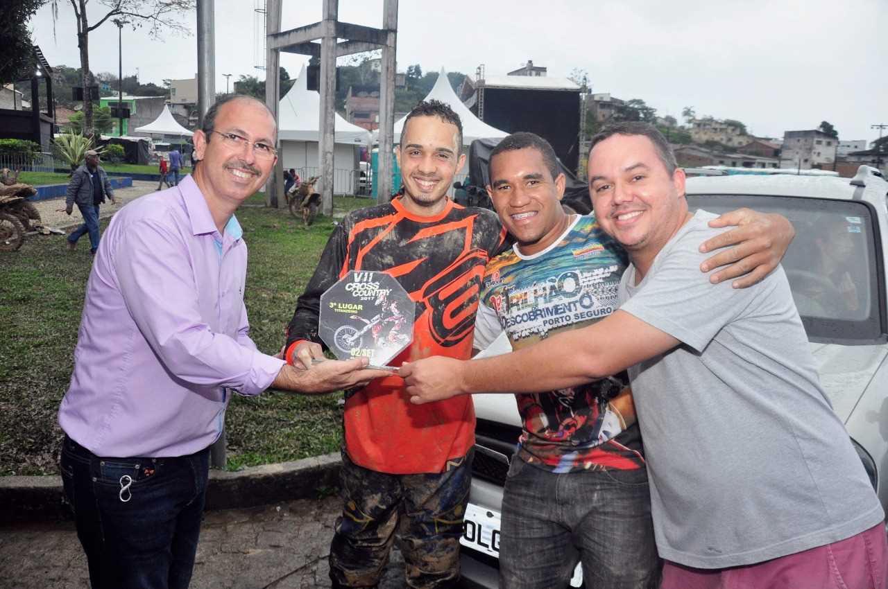Camacan 56 anos